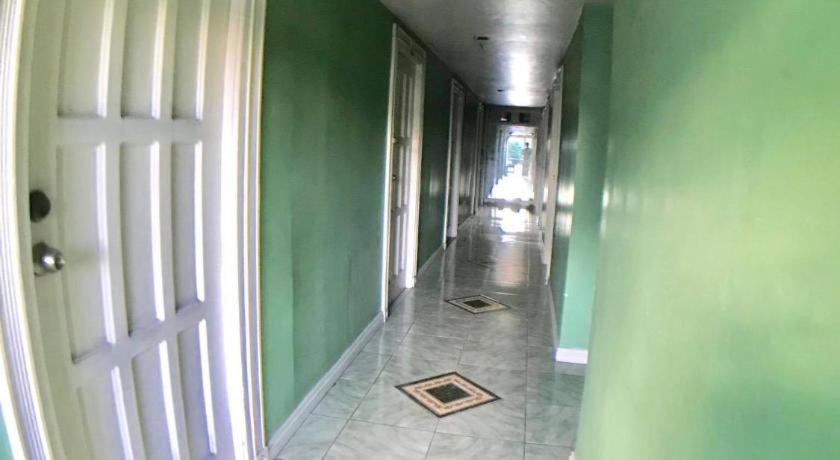 Hotel Dormitels.Ph Ust Manila Exteriér fotografie