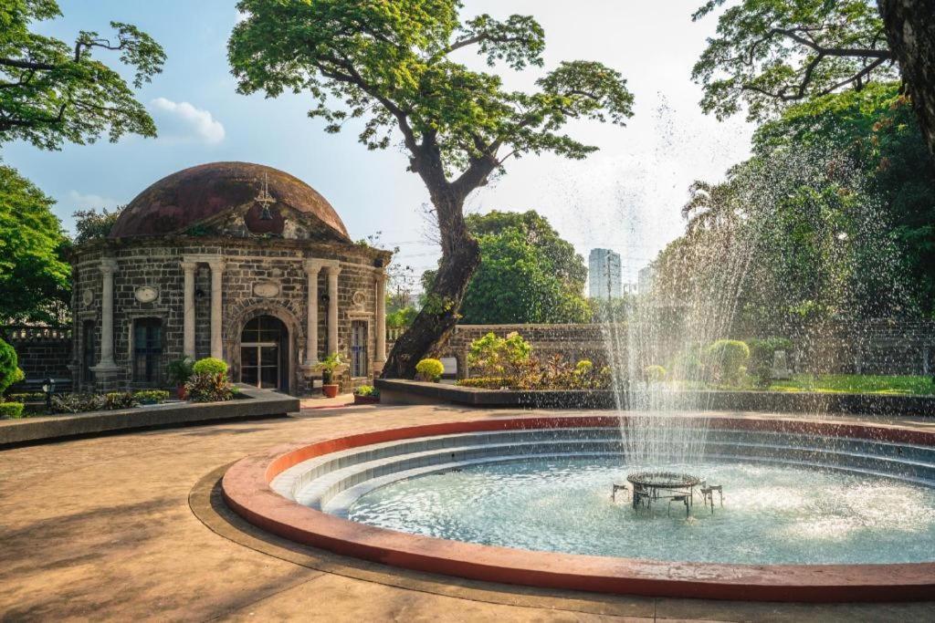 Hotel Dormitels.Ph Ust Manila Exteriér fotografie